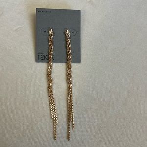 Nordstrom Rack Gold Dangling Earrings